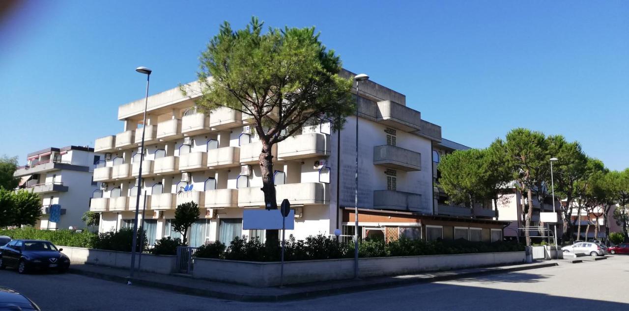 Hotel San Remo Martinsicuro Zewnętrze zdjęcie