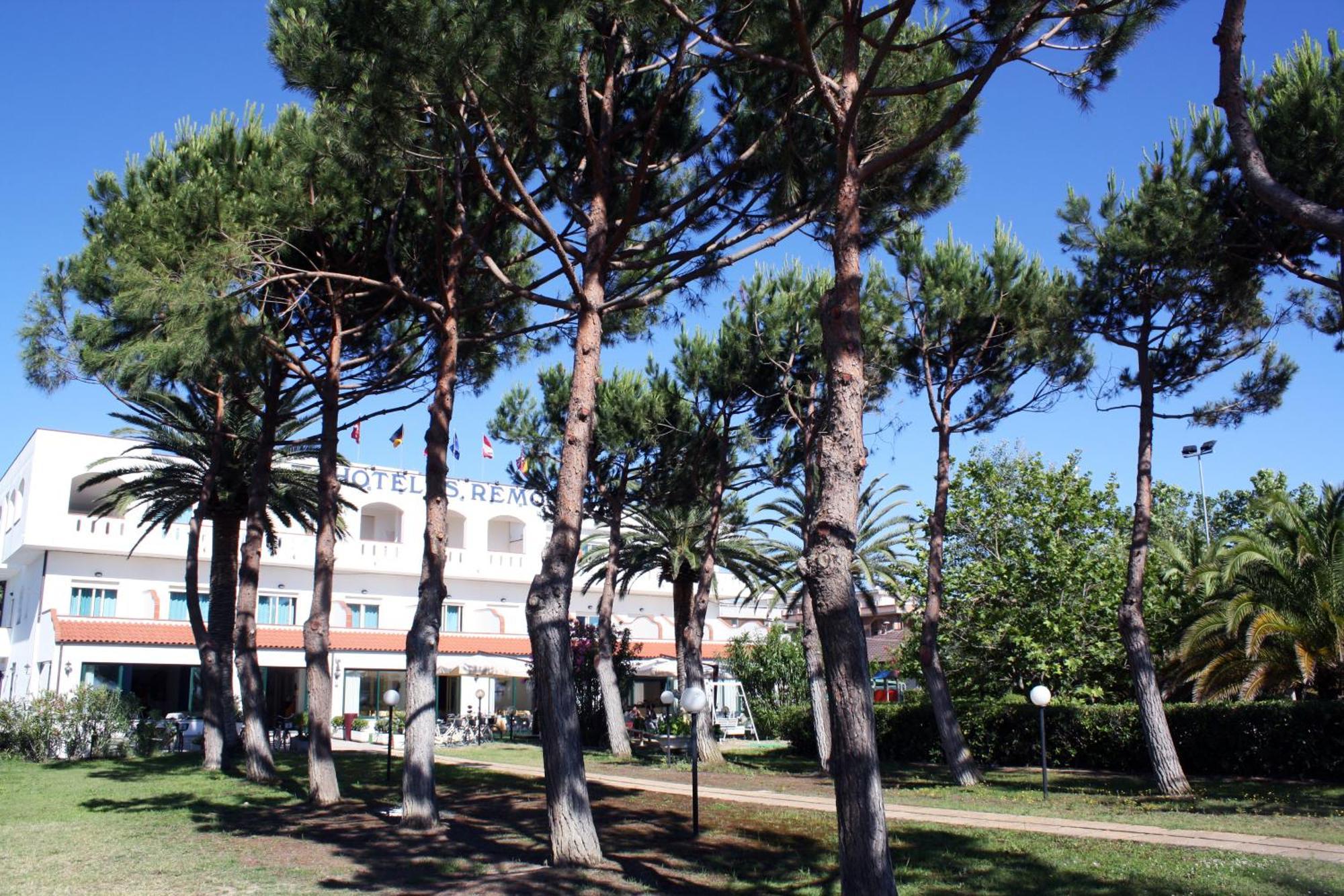 Hotel San Remo Martinsicuro Zewnętrze zdjęcie