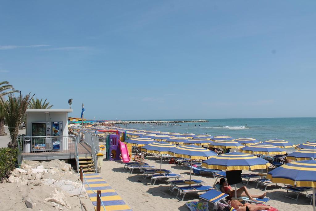 Hotel San Remo Martinsicuro Zewnętrze zdjęcie